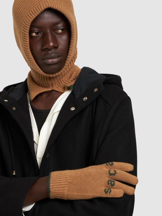 Sacai: 针织羊毛巴拉克拉法帽&手套套装 - 米黄色 - men_1 | Luisa Via Roma