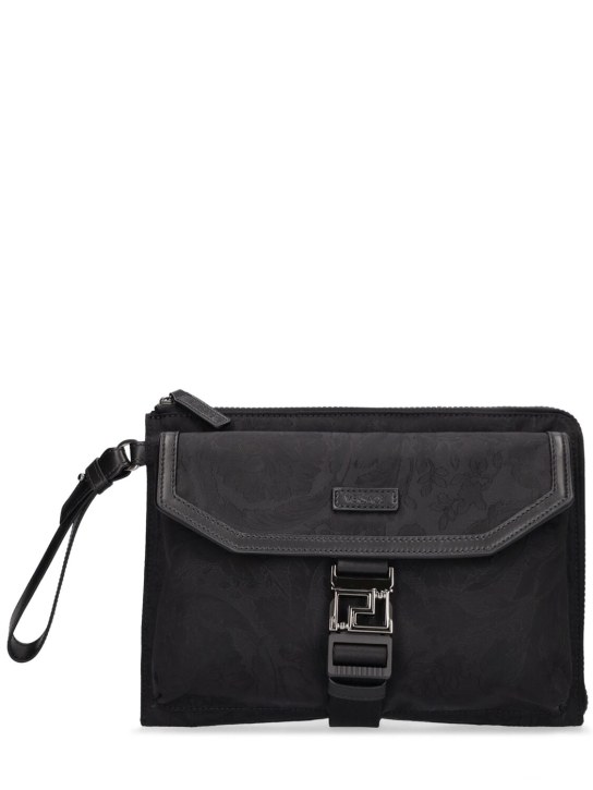 Versace: Reißverschlusstasche aus Nylon mit Barocco-Motiv - Schwarz - men_0 | Luisa Via Roma