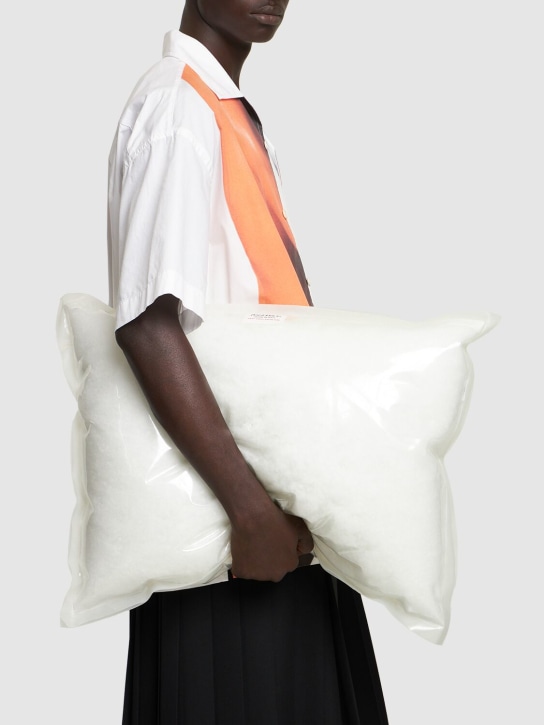 JW Anderson: Large cushion pouch - men_1 | Luisa Via Roma