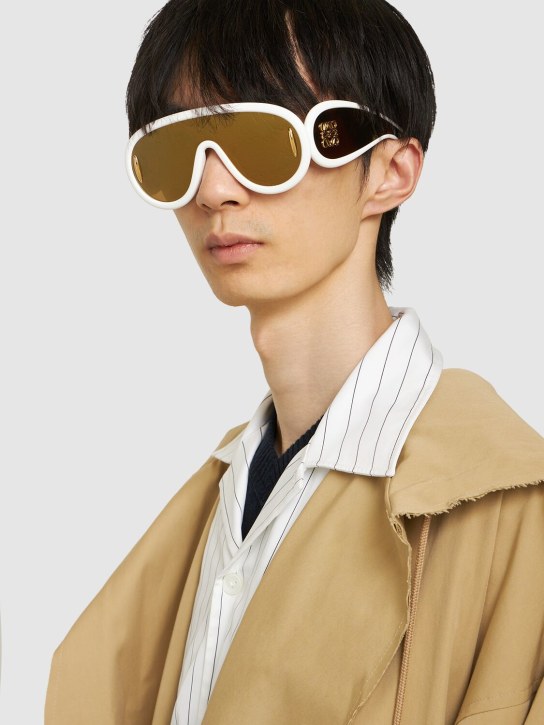 Loewe: Paula's Ibiza mask sunglasses - Ivory/Brown - men_1 | Luisa Via Roma