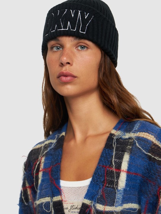 DKNY: Cappello beanie in maglia con logo - Nero - kids-girls_1 | Luisa Via Roma