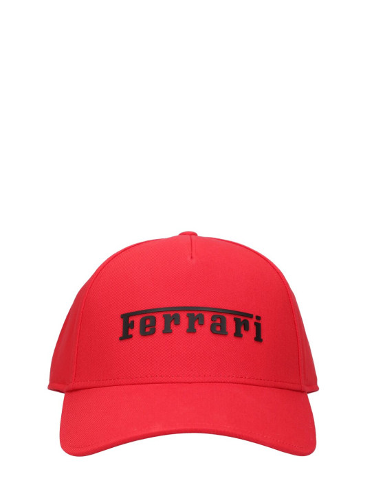 Ferrari: Cappello baseball in twill di cotone con logo - Rosso/Nero - men_0 | Luisa Via Roma