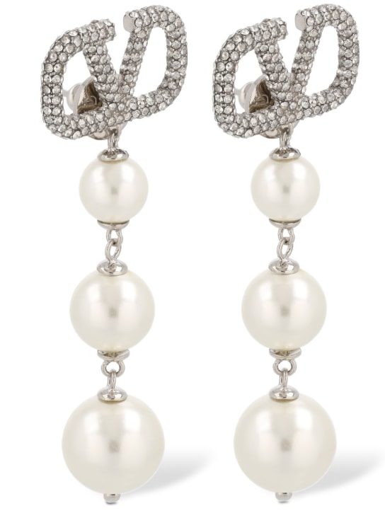 Valentino Garavani: Boucles d’oreilles en fausses perles V Logo - Blanc/Cristal - women_1 | Luisa Via Roma