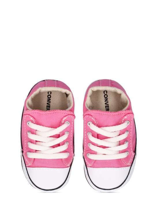 Converse: Chaussures premiers pas en toile Chuck Taylor - kids-girls_1 | Luisa Via Roma