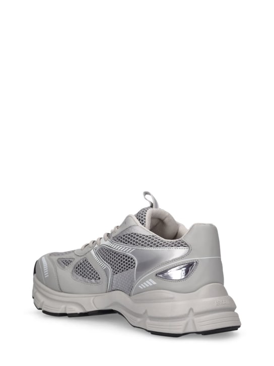 Axel Arigato: Marathon Runner sneakers - Grey/Silver - men_3 | Luisa Via Roma