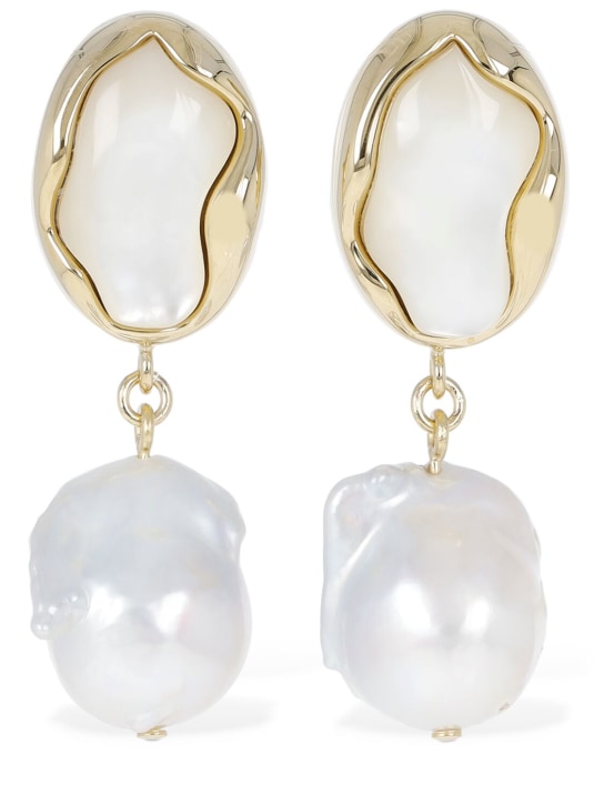 Chloé: Sybil pearl pendant earrings - White/Gold - women_0 | Luisa Via Roma