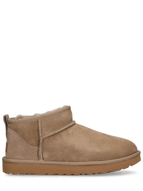 Ugg: 10MM HOHE SHEARLINGSTIEFEL "CLASSIC ULTRA MINI" - Graubraun - women_0 | Luisa Via Roma