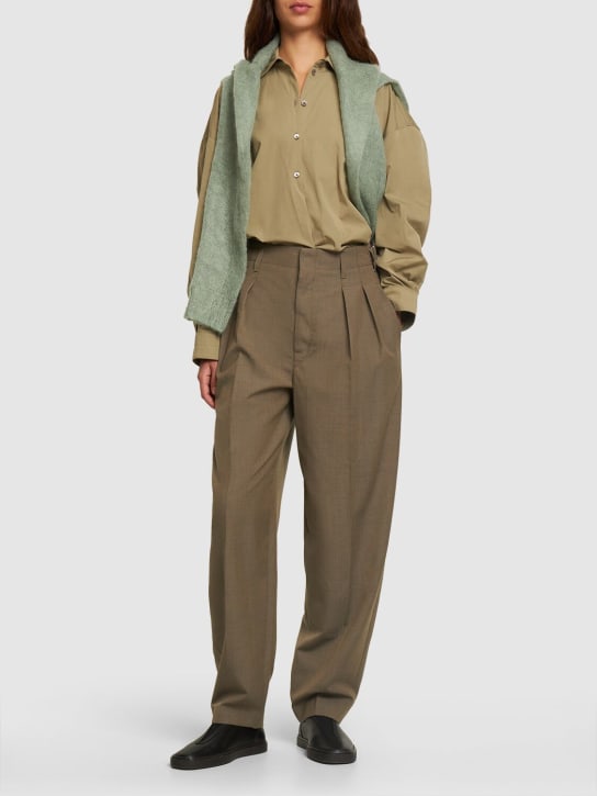 Lemaire: Pleated tapered wool blend pants - Gri - women_1 | Luisa Via Roma
