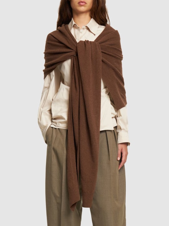 Lemaire: Wool blend wrap scarf - Kahverengi - women_1 | Luisa Via Roma