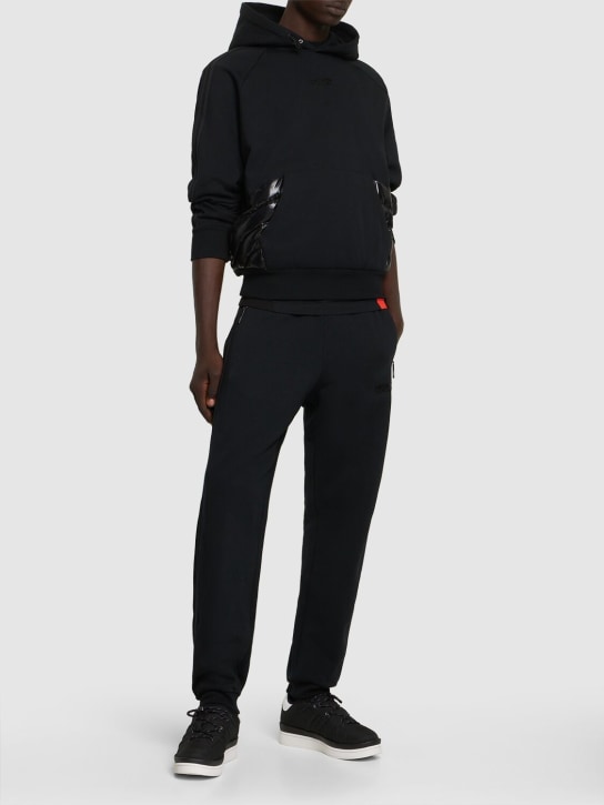 Moncler Genius: Moncler x Adidas平纹针织运动裤 - 黑色 - men_1 | Luisa Via Roma