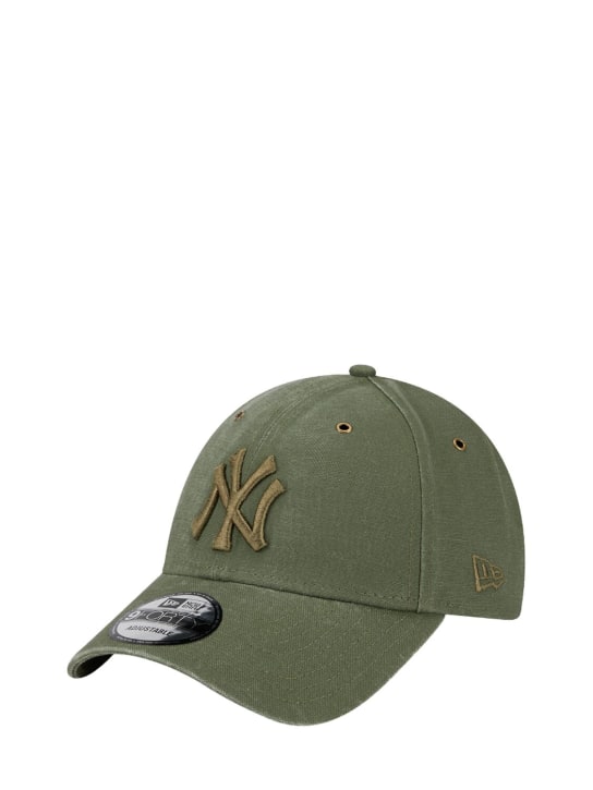 New Era: 9Forty NY Yankees washed canvas hat - men_1 | Luisa Via Roma