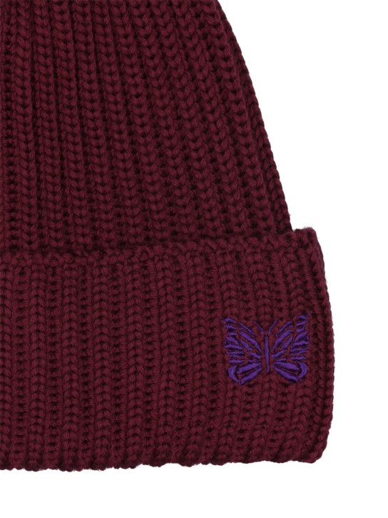 Needles: Bonnet en maille de laine à logo - Lie De Vin - men_1 | Luisa Via Roma