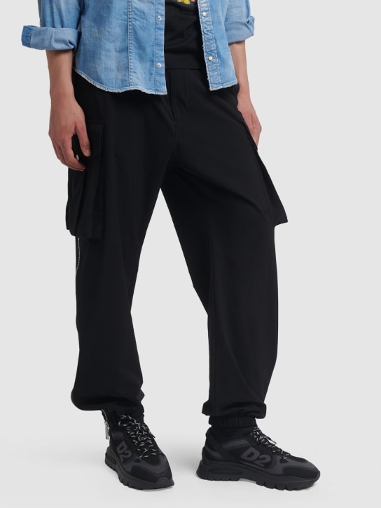 Dsquared2: Pantalones cargo de techno - Negro - men_1 | Luisa Via Roma