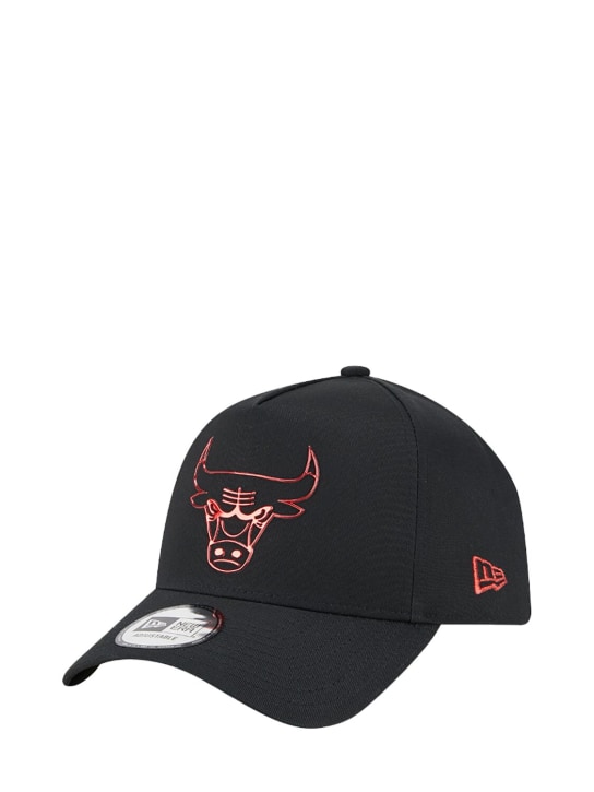 New Era: 9Forty Chicago Bulls A-Frame棒球帽 - 黑色/红色 - men_1 | Luisa Via Roma