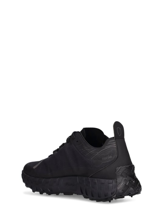 Norda: 001 Dyneema trail running sneakers - men_3 | Luisa Via Roma