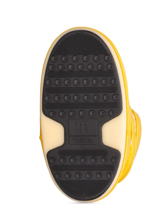 Moon Boot: Tall Icon high nylon moon boots - Yellow - women_4 | Luisa Via Roma