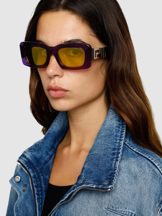 Versace: Occhiali da sole in acetato con greca - women_1 | Luisa Via Roma