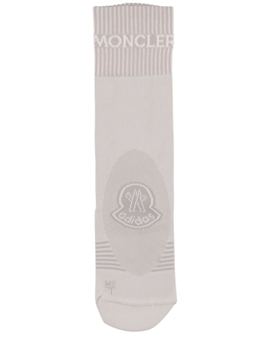 Moncler Genius: Moncler x adidas tech socks - Optisches Weiß - women_1 | Luisa Via Roma