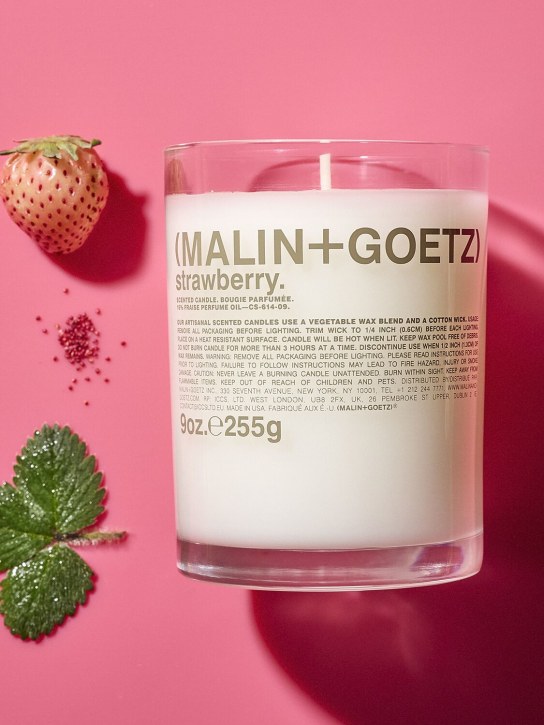 Malin + Goetz: Vela perfumada Strawberry 255gr - Transparente - beauty-men_1 | Luisa Via Roma
