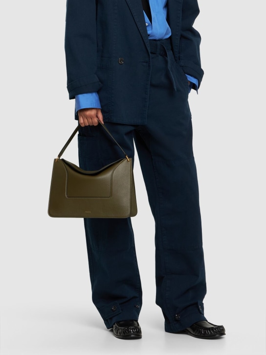 Wandler: Grand sac porté épaule en cuir Penelope - Camouflage Crus - women_1 | Luisa Via Roma