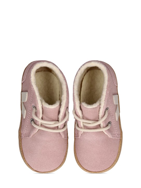 Veja: Chaussures nouveau-né en daim - Rose - kids-girls_1 | Luisa Via Roma