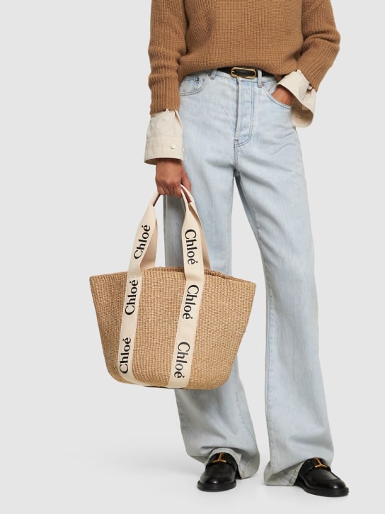 Chloé: Grand sac cabas en papier Woody - Blanc - women_1 | Luisa Via Roma