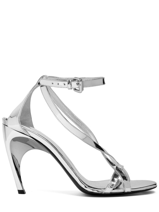 Alexander McQueen: 95毫米Armadillo金属色皮革凉鞋 - 银色 - women_0 | Luisa Via Roma