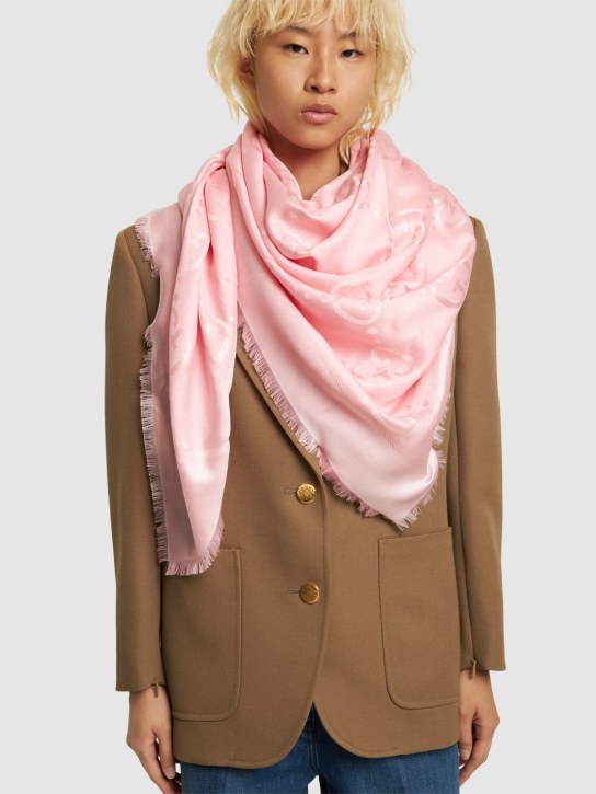 Gucci: GG jacquard silk & wool shawl - Pink - women_1 | Luisa Via Roma