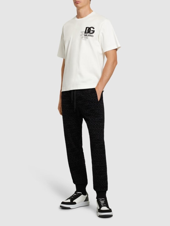 Dolce&Gabbana: Camiseta de jersey de algodón con logo bordado - Blanco - men_1 | Luisa Via Roma