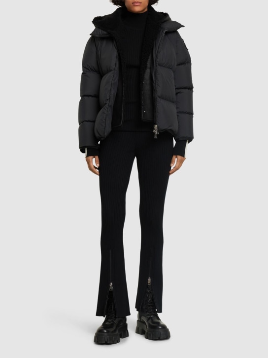 Moncler: Labbe 테크 다운 재킷 - 블랙 - women_1 | Luisa Via Roma