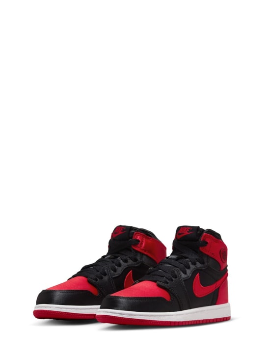 Nike: Sneakers "Jordan 1 Retro High“ - Black/Red/White - kids-boys_1 | Luisa Via Roma