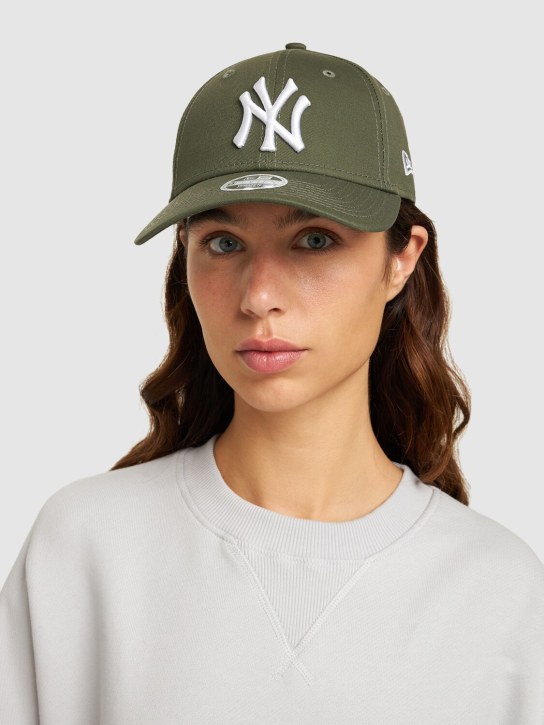 New Era: Gorra NY Yankees - Verde/Blanco - women_1 | Luisa Via Roma