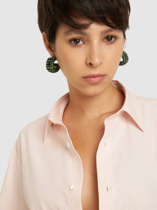 So-le Studio: Caterpillar leather hoop earrings - Sage - women_1 | Luisa Via Roma