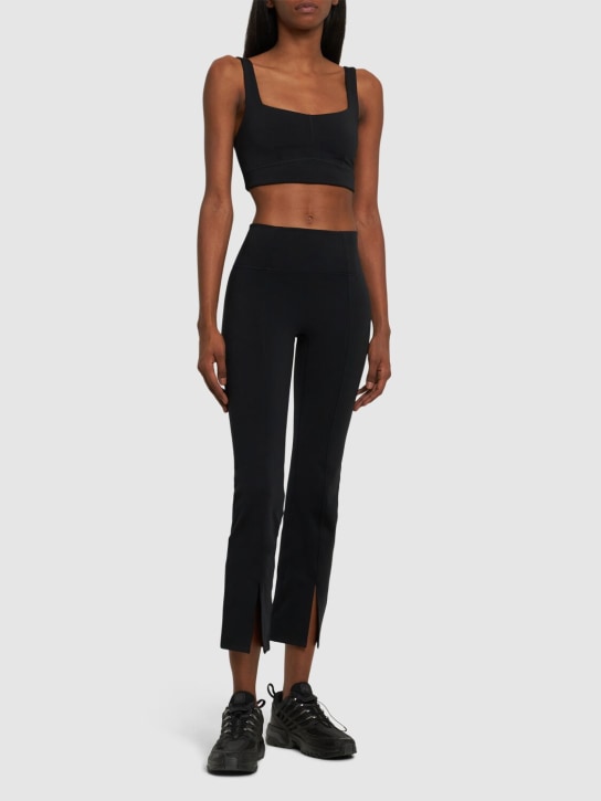Girlfriend Collective: Top sportivo Addison Luxe Scoop - Nero - women_1 | Luisa Via Roma