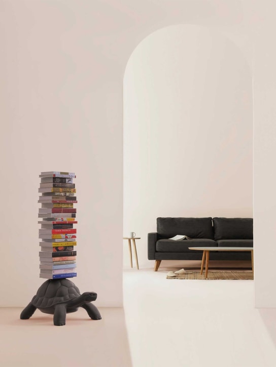 Qeeboo: Turtle Carry bookcase - Black - ecraft_1 | Luisa Via Roma