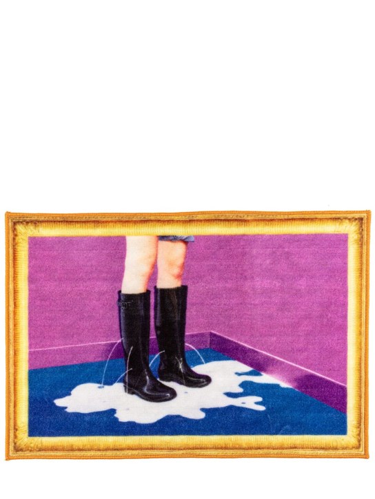 Seletti: Milky Boots bath mat - Purple - ecraft_0 | Luisa Via Roma