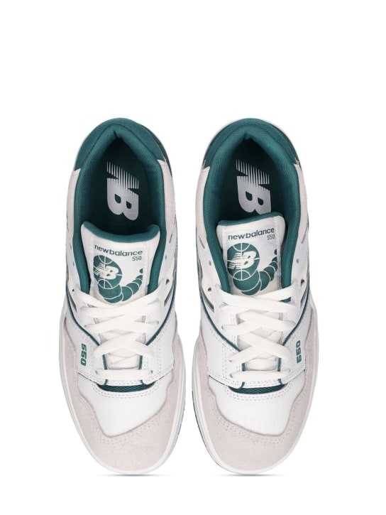 New Balance: 550 Sneakers - Weiß/Grün - kids-boys_1 | Luisa Via Roma