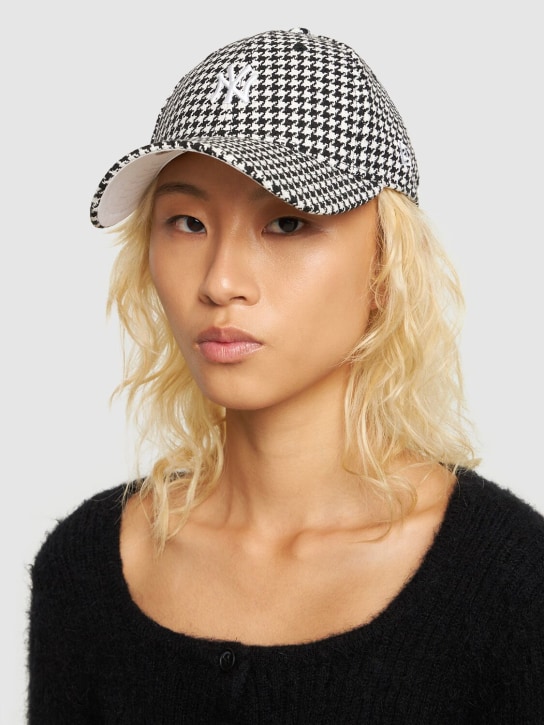 New Era: 9Forty NY Yankees Houndstooth cap - women_1 | Luisa Via Roma