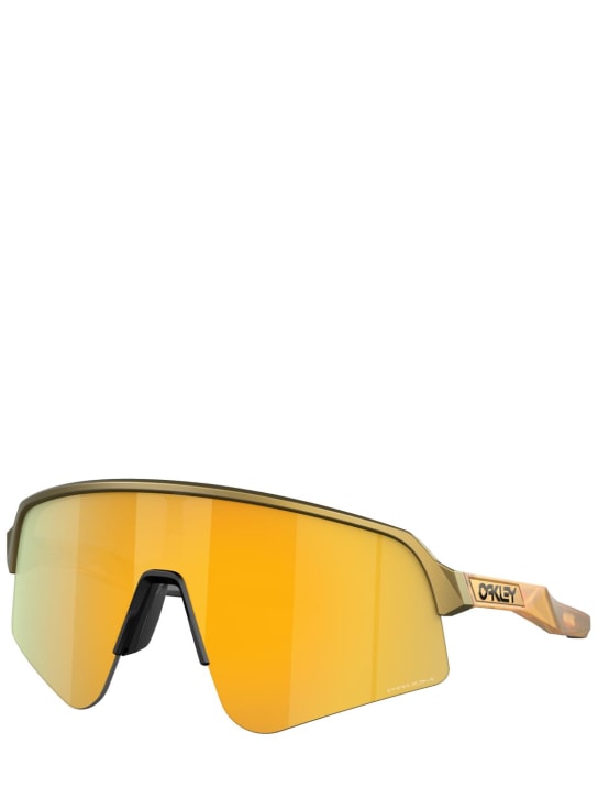 Oakley: Sutro Lite Sweep sunglasses - Gold - women_1 | Luisa Via Roma