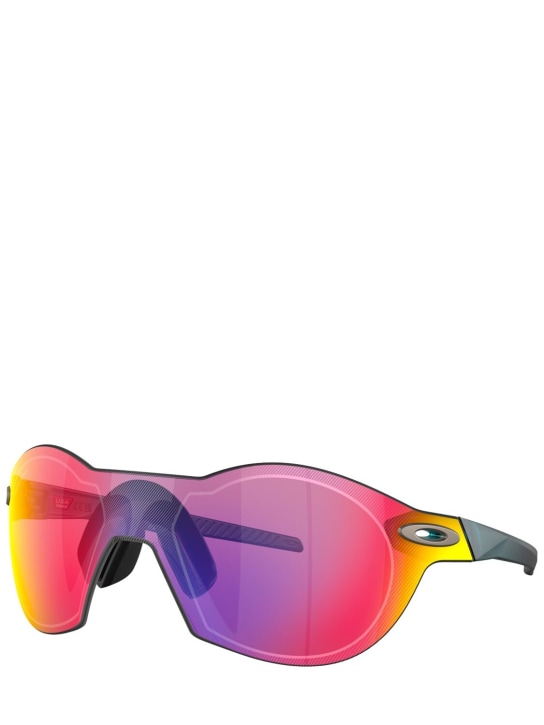 Oakley: Re:Subzero sunglasses - Fuchsia - women_1 | Luisa Via Roma