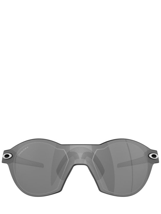 Oakley: Re:Subzero sunglasses - Grey/Silver - men_0 | Luisa Via Roma