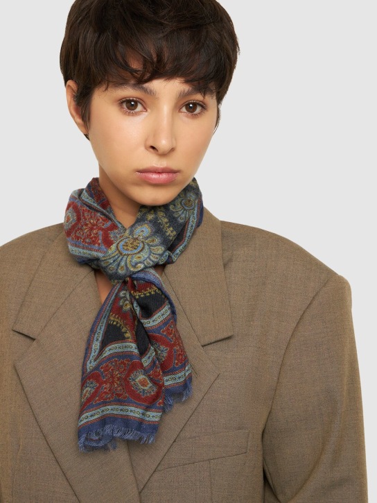 Etro: 羊毛&真丝围巾 - 蓝色/多色 - women_1 | Luisa Via Roma