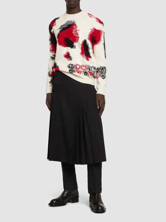 Alexander McQueen: Crafted wool blend knit sweater - Ivory/Red - men_1 | Luisa Via Roma