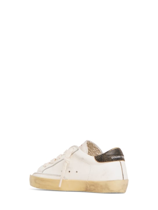 Golden Goose: Super-Star皮革系带运动鞋 - 白色/深蓝色 - kids-girls_2 | Luisa Via Roma