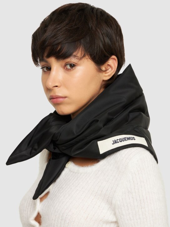 Jacquemus: Le Bandana Capullo scarf - women_1 | Luisa Via Roma
