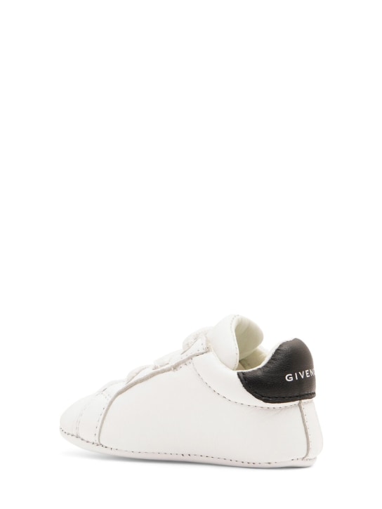 Givenchy: Faux leather slippers - kids-girls_2 | Luisa Via Roma