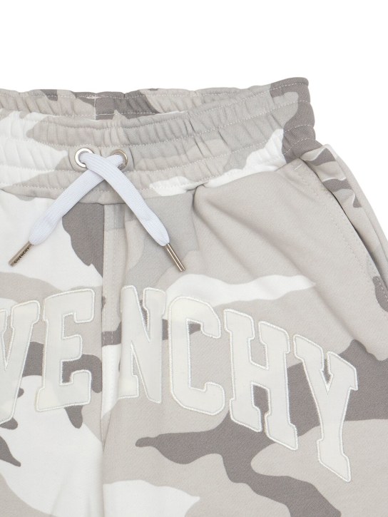 Givenchy: Logo棉质拉绒短裤 - 灰色/白色 - kids-boys_1 | Luisa Via Roma
