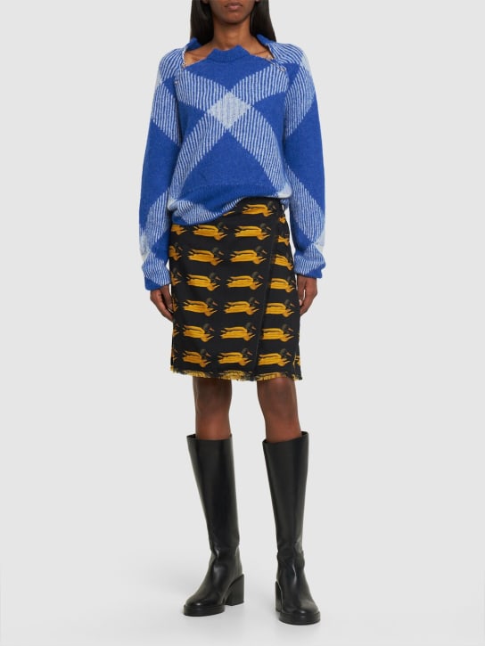 Burberry: Duck wool knit midi kilt - Yellow/Black - women_1 | Luisa Via Roma
