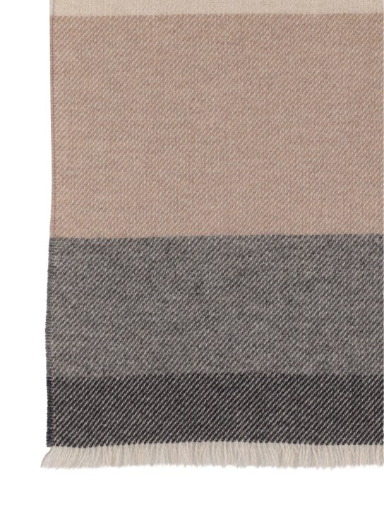 Brunello Cucinelli: Wool & cashmere scarf - Grey/Brown - men_2 | Luisa Via Roma