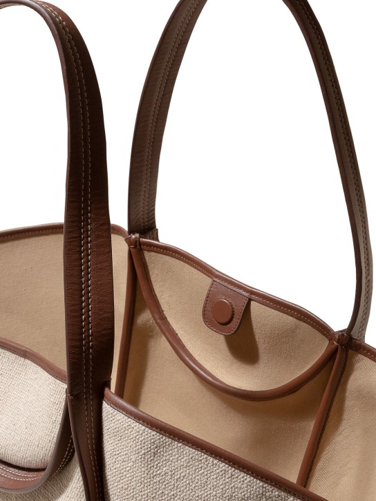 Hereu: Cuber organic canvas shoulder bag - women_1 | Luisa Via Roma